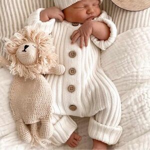 Little B's Ribbed Romper in Milk
